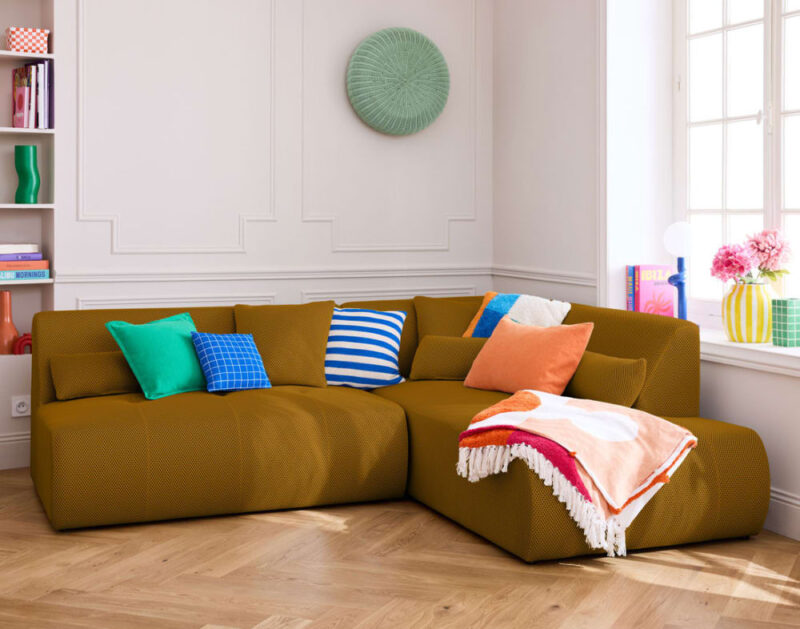 Lisa Design ONYX : test du canapé d’angle modulable 5 places (tissu 3D, angle droit)