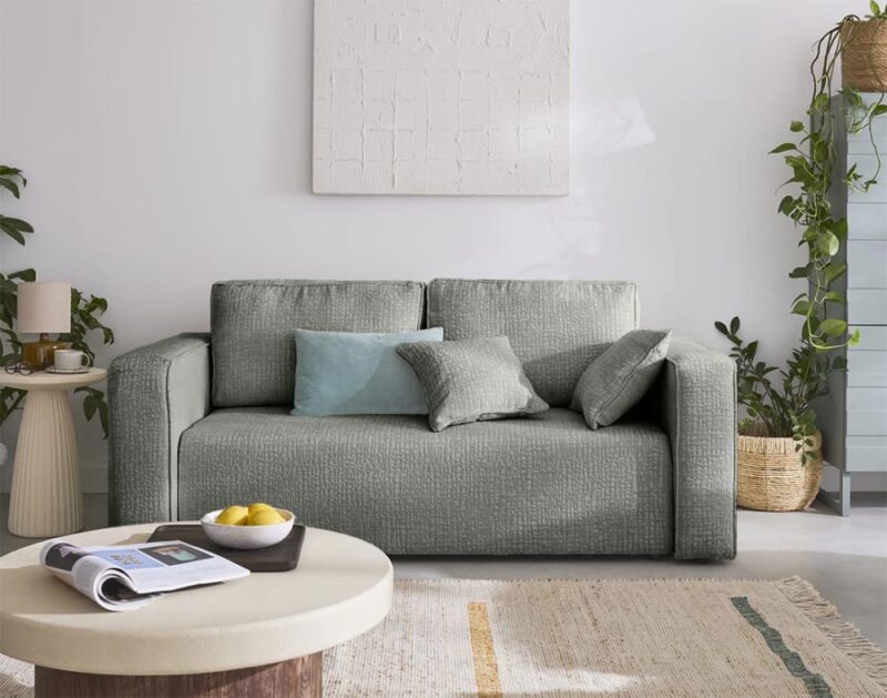 Test Best Mobilier Topaze (2 places) : le velours relief qui réchauffe le salon