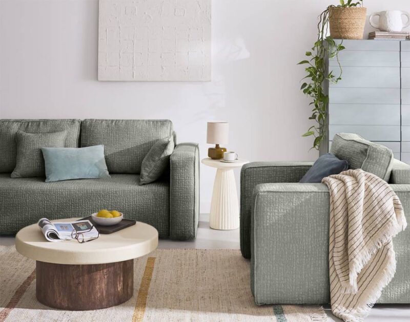 Test Best Mobilier Topaze (2 places) : le velours relief qui réchauffe le salon