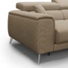 Test – Canapé d’angle moderne Divani.Store : têtières inclinables, tissu déhoussable et assises coulissantes
