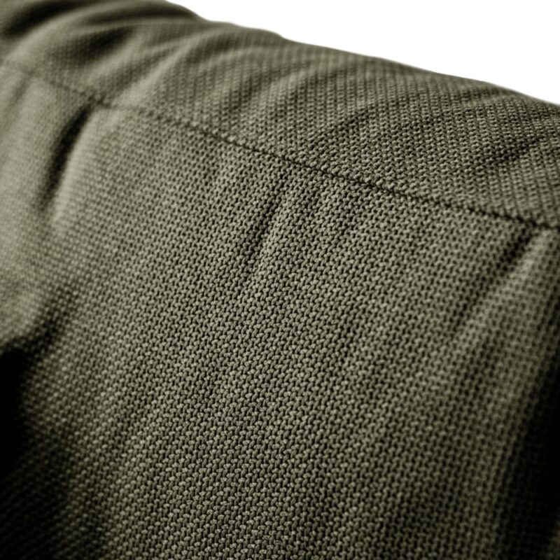 canapé BASTIEN de Happy Garden : classique chic, fabriqué en France - mise en situation