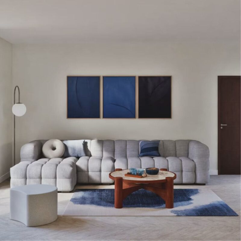 Chauffeuse Lilo nuage pour canapé modulable gris clair dans beau salon XLL moderne