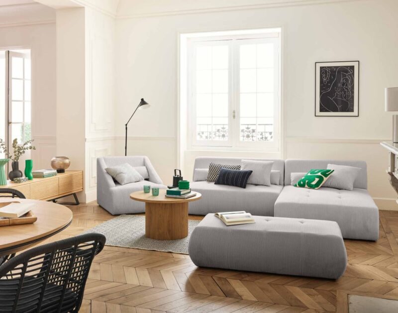 canape-dangle-onyx-lisa-design-le-velours-cotele-gris-qui-change-tout-dans-un-salon_2-1.jpg Canapé d'Angle Onyx Lisa Design : le velours côtelé gris qui change tout dans un salon - vue détaillée