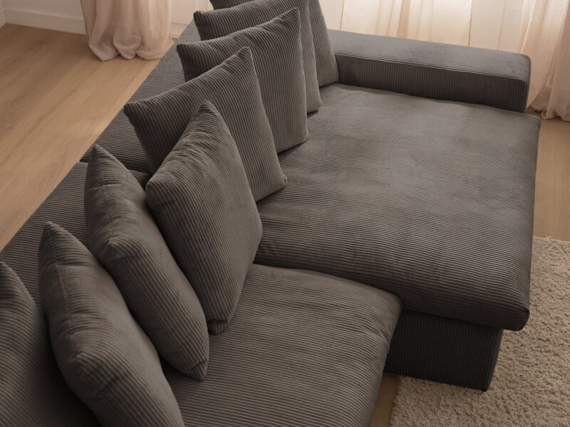 Canapé Enore Bobochic : un angle droit en velours côtelé taupe pour les salons qui veulent du caractère - Canapé Bobochic
