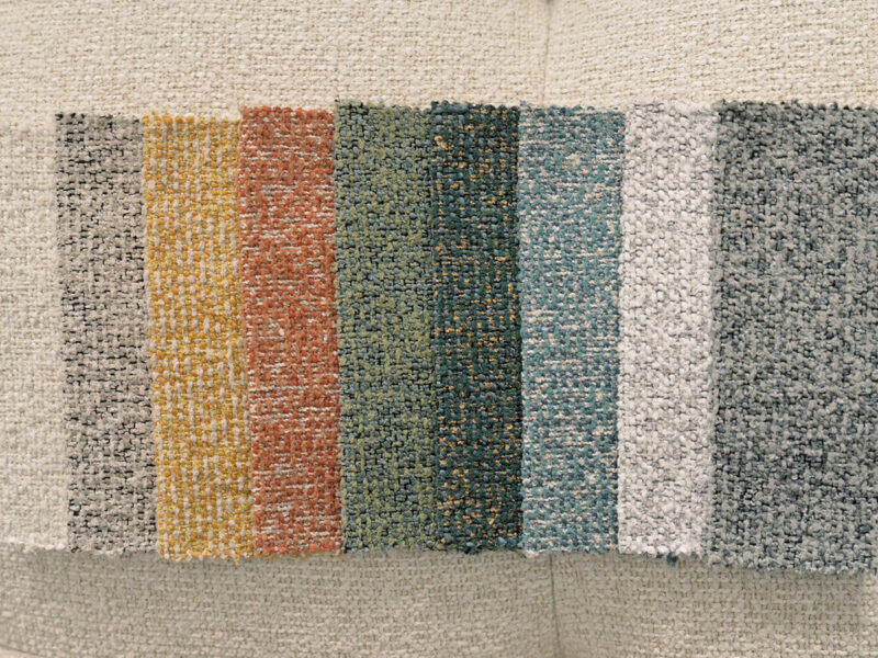 canape-laura-bobochic-un-canape-dangle-3-places-en-tissu-chine-pour-les-salons-qui-veulent-du-caractere-sans-exces_5-1.jpg Canapé Laura Bobochic : un canapé d’angle 3 places en tissu chiné pour les salons qui veulent du caractère sans excès - Canapé Bobochic