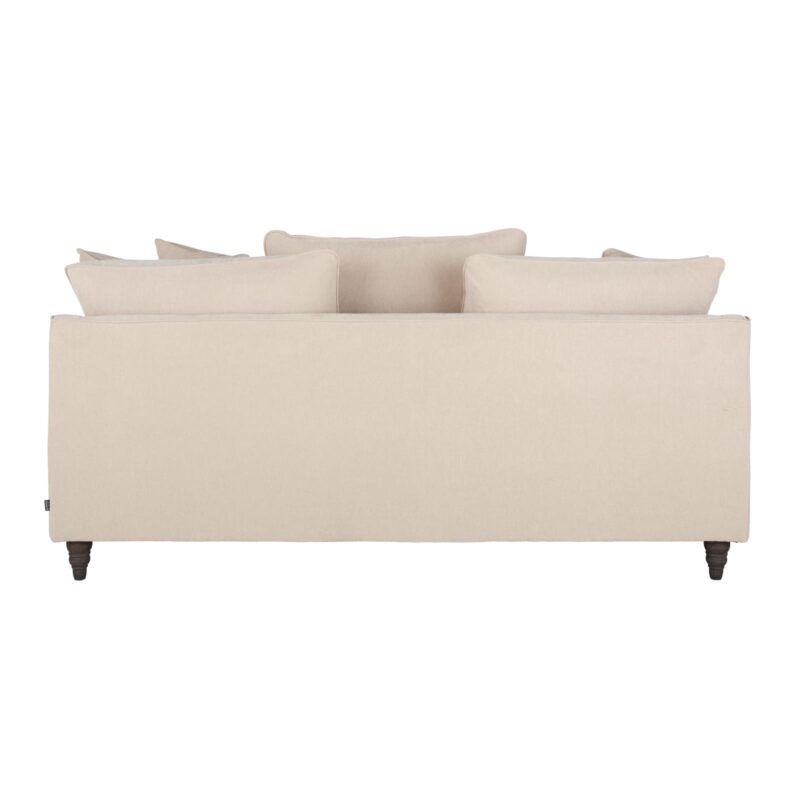 Canapé Auguste Maisons Du Monde : un 3 places classique en tissu beige qui joue la carte de l&rsquo;élégance intemporelle - Canapé Maisons du Monde