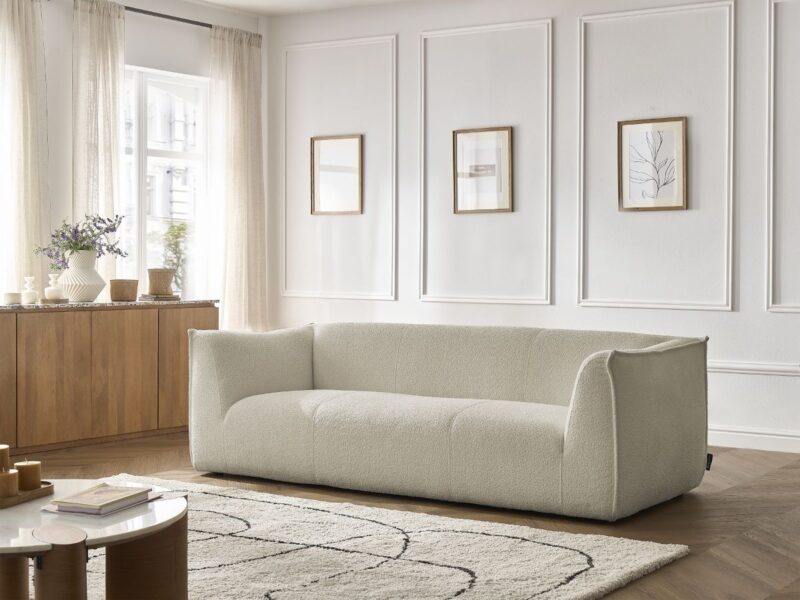canape-giorgia-bobochic-un-3-places-en-bouclette-beige-taille-pour-les-salons-modernes_4-1.jpg Canapé Giorgia Bobochic : un 3 places en bouclette beige taillé pour les salons modernes - Canapé Bobochic