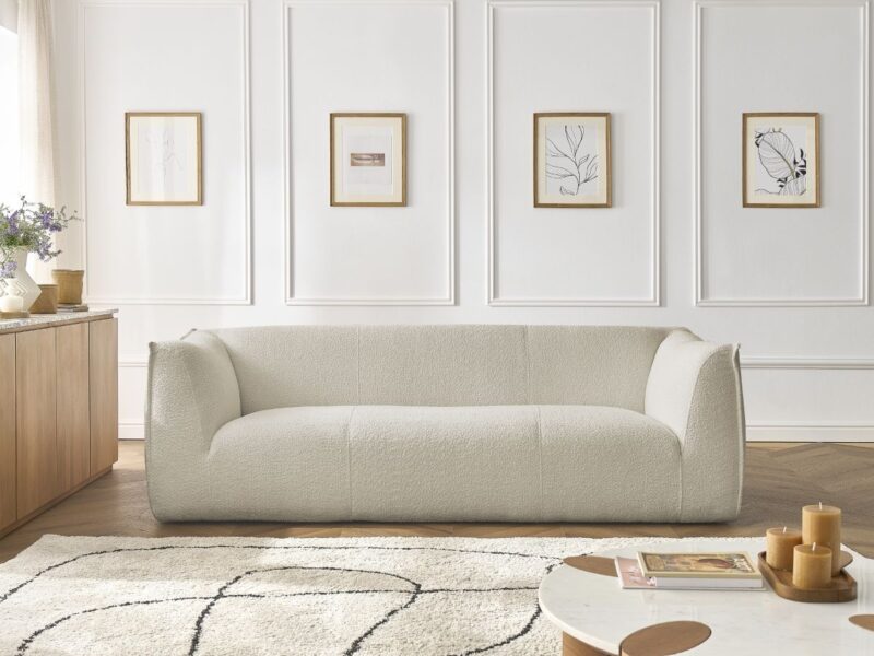 canape-giorgia-bobochic-un-3-places-en-bouclette-beige-taille-pour-les-salons-modernes_5-1.jpg Canapé Giorgia Bobochic : un 3 places en bouclette beige taillé pour les salons modernes - Canapé Bobochic