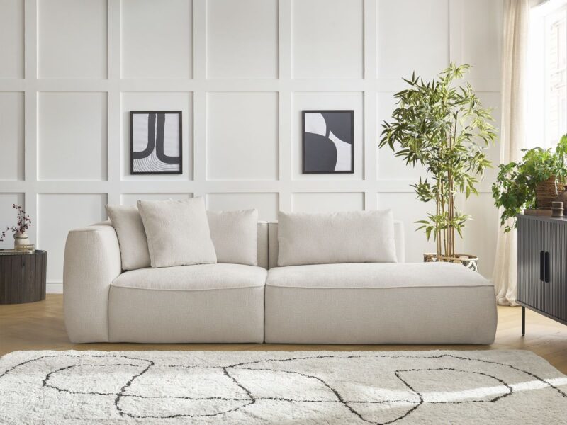 Canapé Leopold Bobochic : un 3 places asymétrique en tissu texturé beige qui joue la carte du caractère - Canapé Bobochic