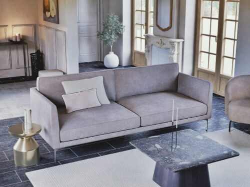 Canapé Tyler Maisons Du Monde : un 3/4 places velouté beige entre chic discret et confort moelleux - vue détaillée