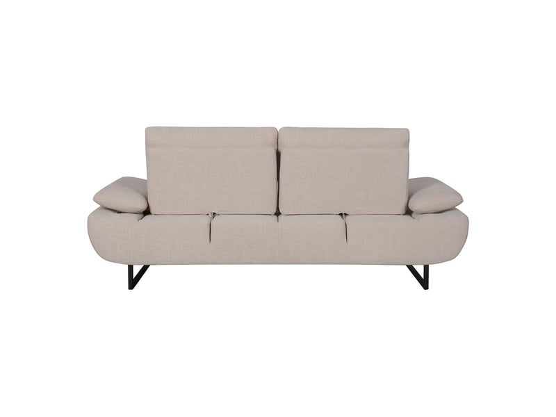 Canapé Marcelo Conforama : un 3 places fixe en tissu beige qui joue la carte de l&rsquo;élégance accessible - Canapé Conforama