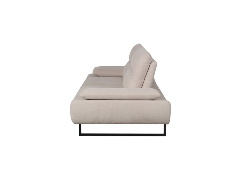 Canapé Marcelo Conforama : un 3 places fixe en tissu beige qui joue la carte de l&rsquo;élégance accessible - Canapé Conforama